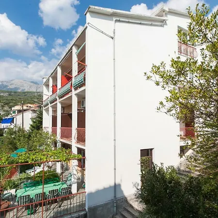 Daire Mersi I Marijo Podgora (Split-Dalmatia)